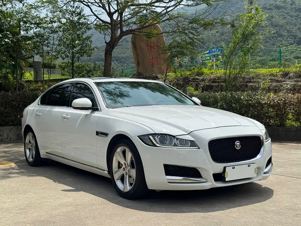 Jaguar XFL 2018 XFL 2.0T 200PS Elite Edition