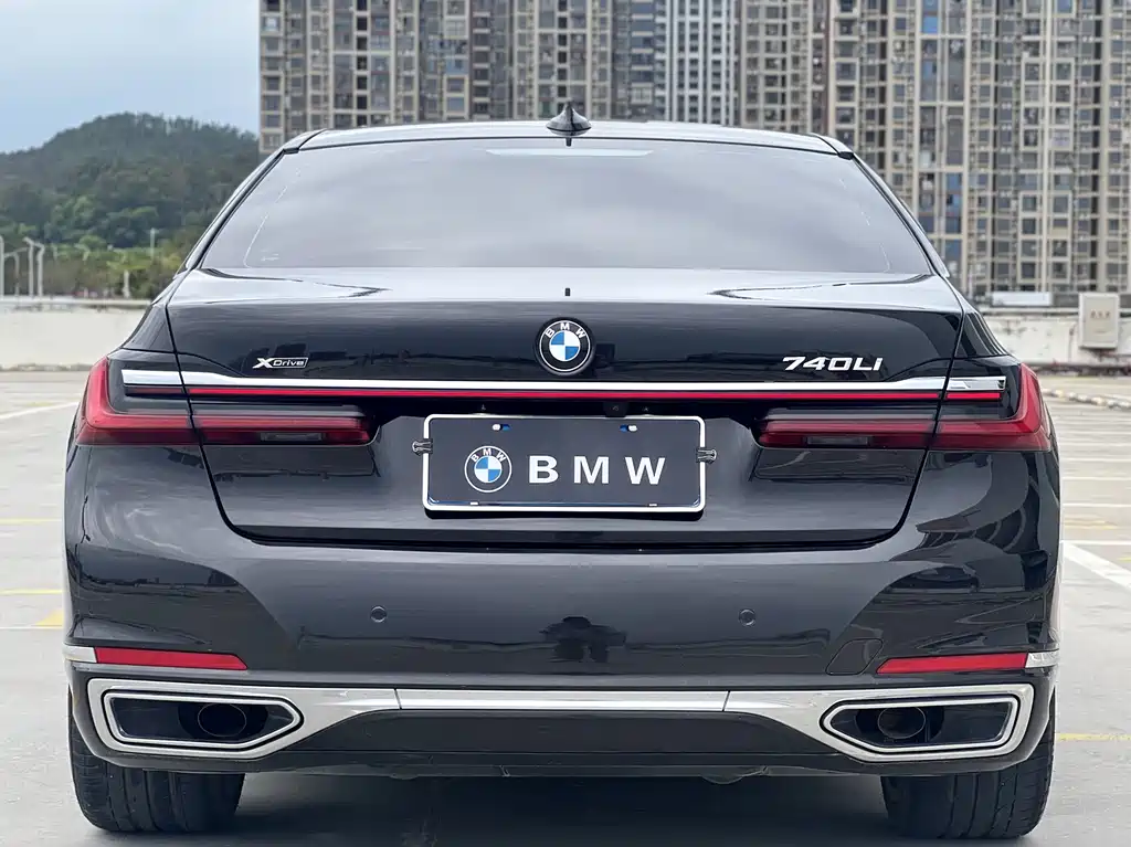 BMW 7 Series 2021 740Li xDrive Executive Luxury Package