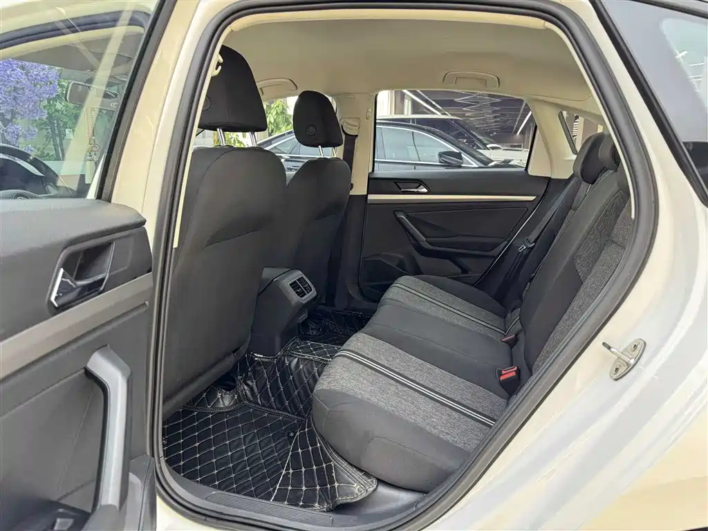 Volkswagen Lavida 2019 1.5L Automatic Fashion Edition China VI