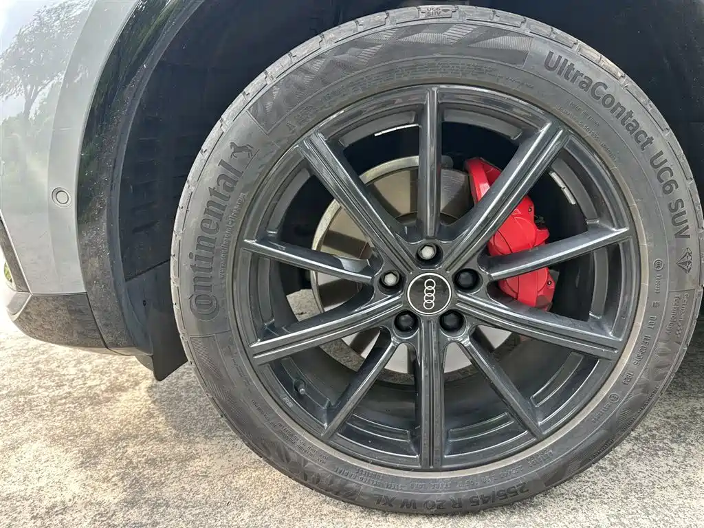 Audi Q5L Sportback 2021 40 TFSI Launch Edition