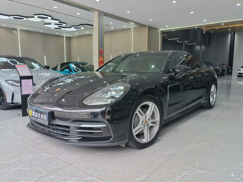 2019 Porsche Panamera 4 Executive LWB 2.9T
