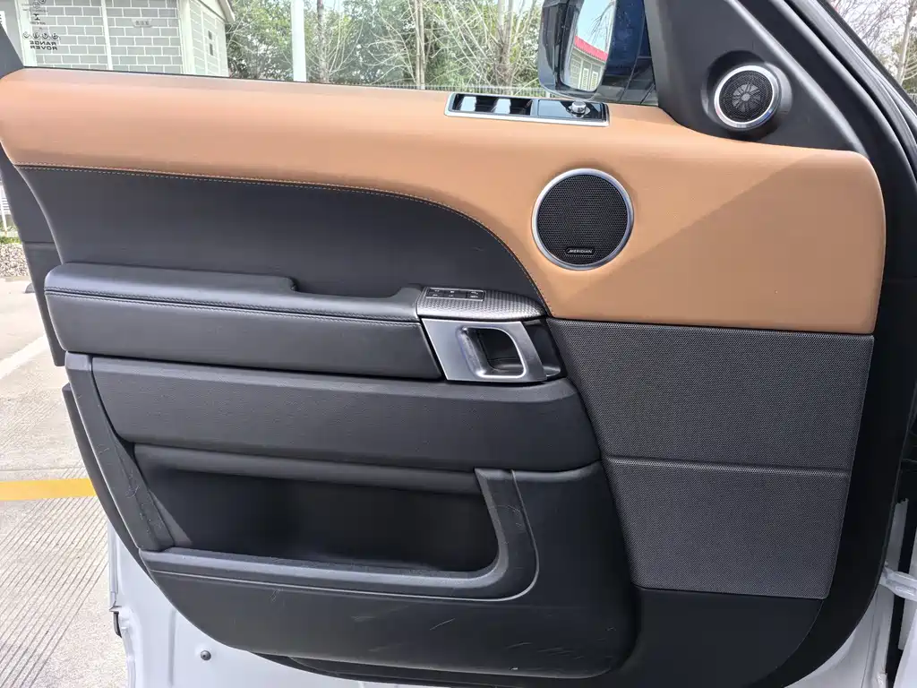 2020 Range Rover Sport 3.0 L6 HSE Dynamic
