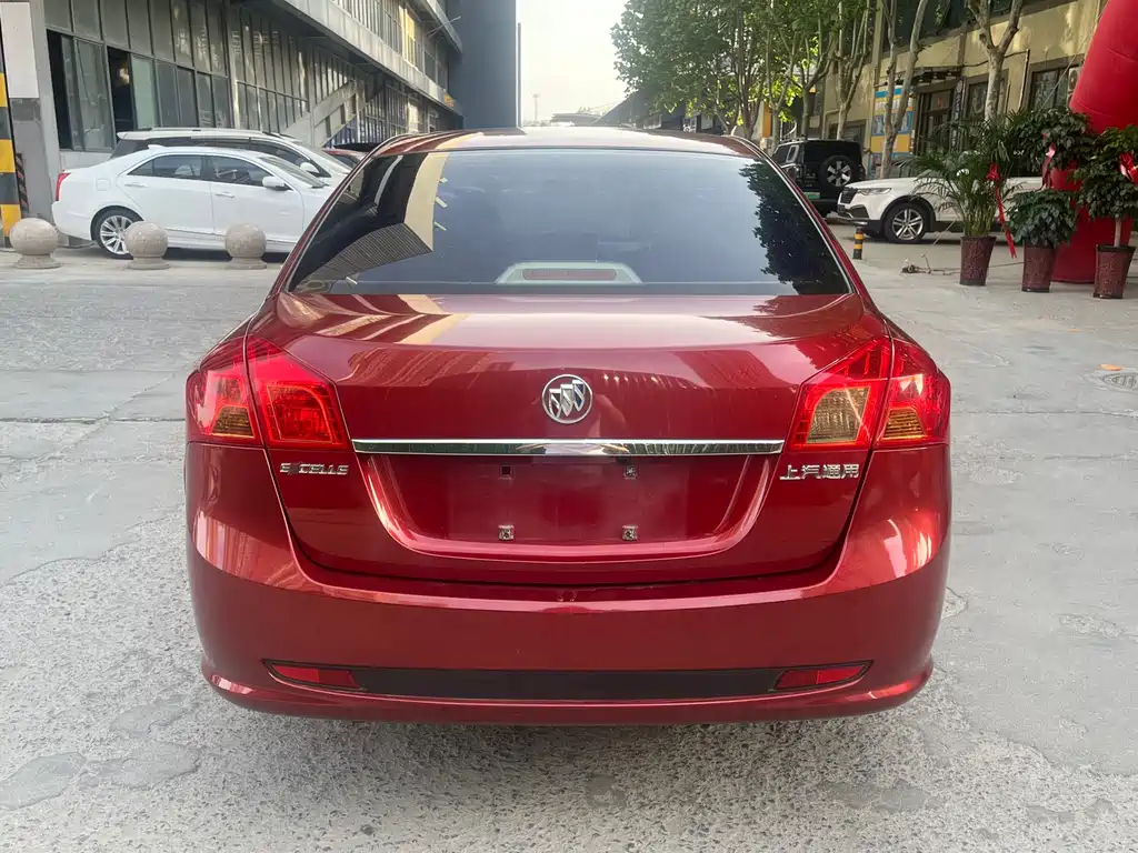 Buick Excelle 2015 1.5L Automatic Classic