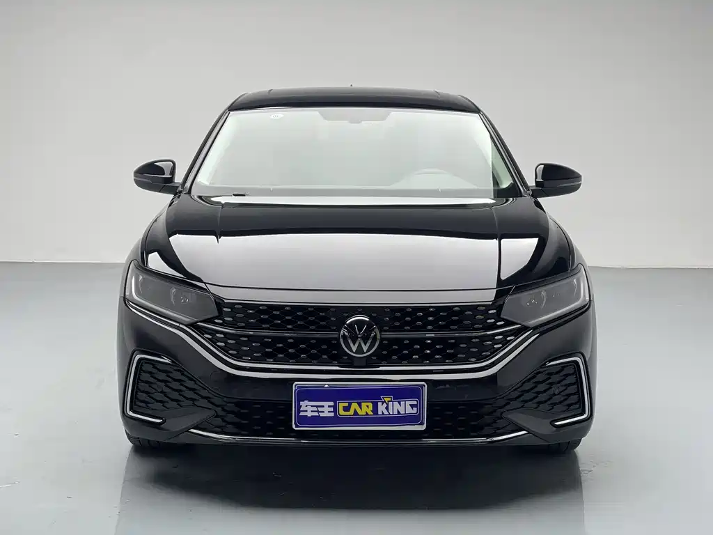 Volkswagen Passat 2024 380TSI Starlight Elite Edition