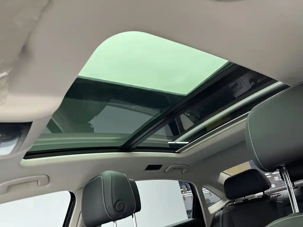 Volkswagen Passat 2024 380TSI Starlight Elite Edition