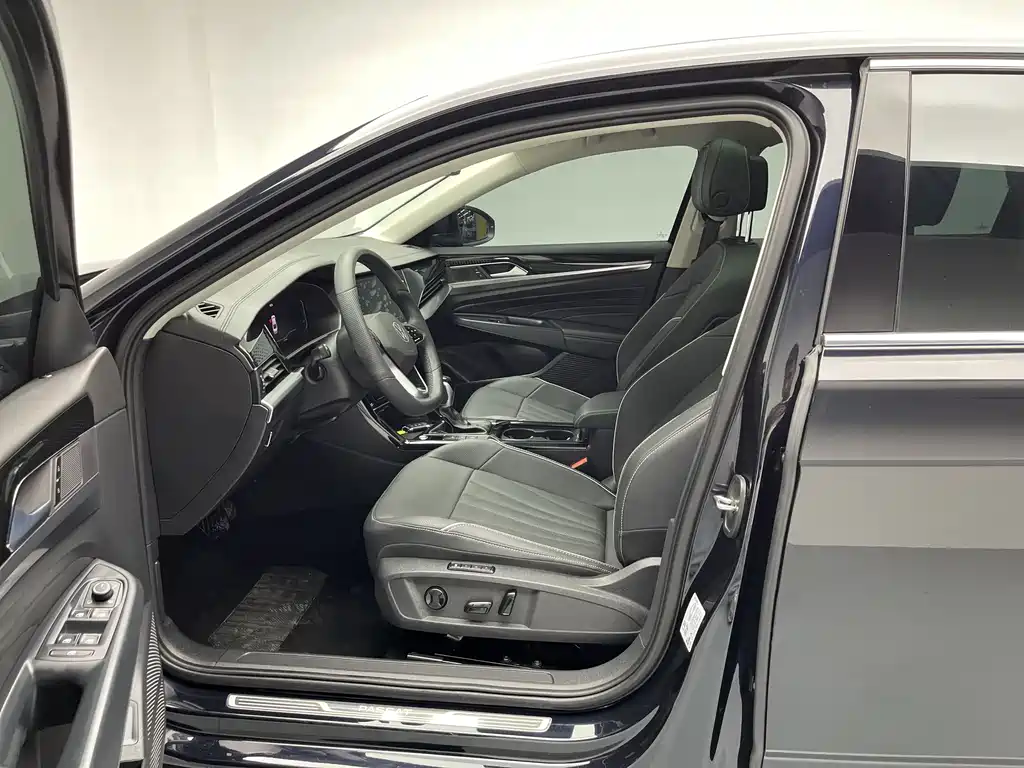 Volkswagen Passat 2024 380TSI Starlight Elite Edition