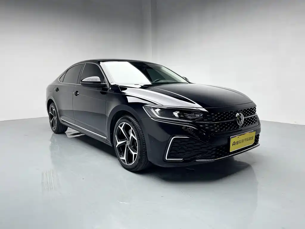 Volkswagen Passat 2024 380TSI Starlight Elite Edition