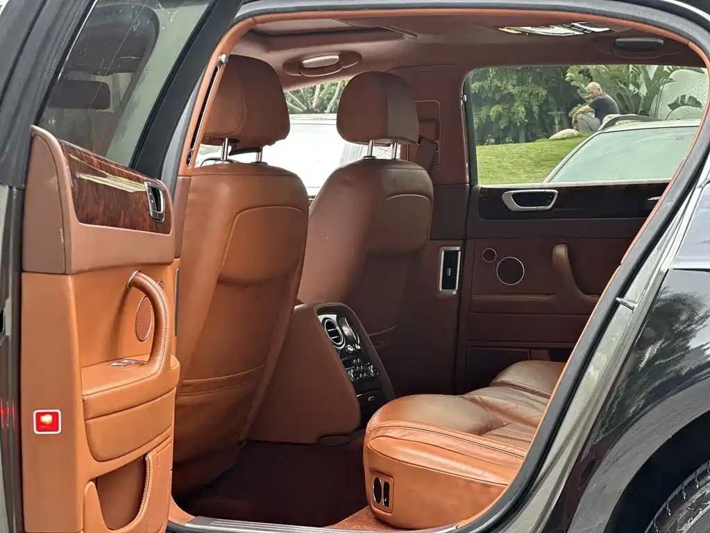 Bentley Flying Spur 2010 6.0T 5-seat Edition