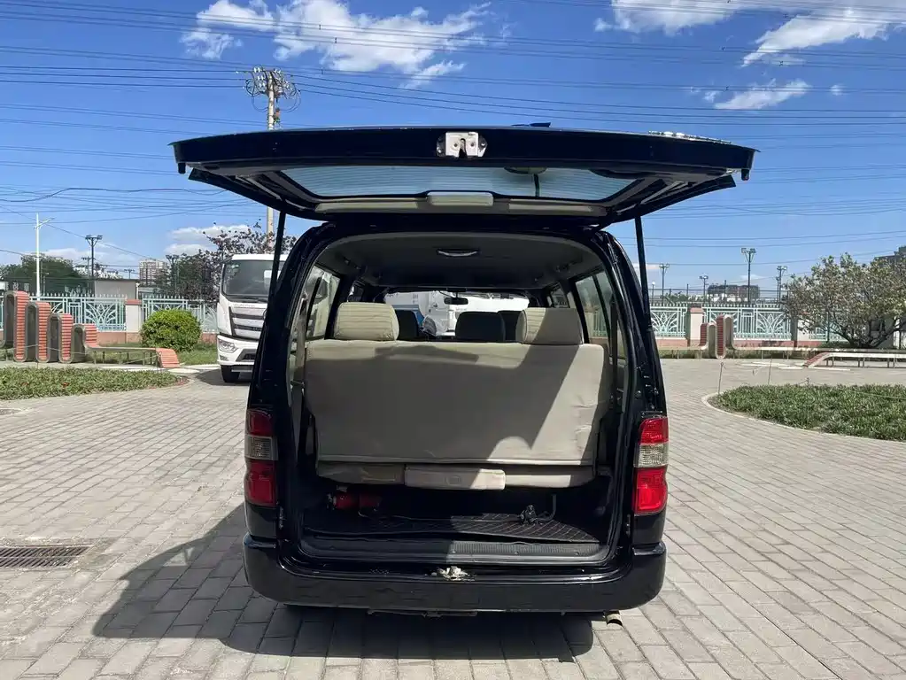 Jinbei Granse 2007 2.7L Business Class Standard 9-Seater 3RZ