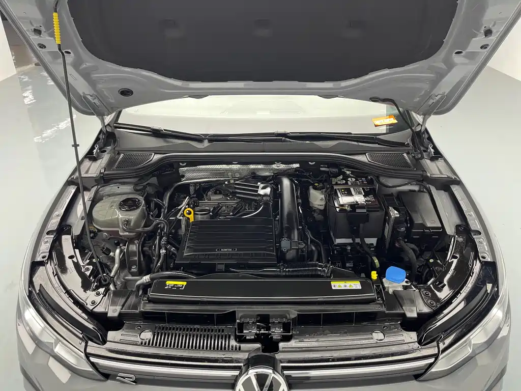 Golf 2023 Facelift 280TSI DSG R-Line Lite