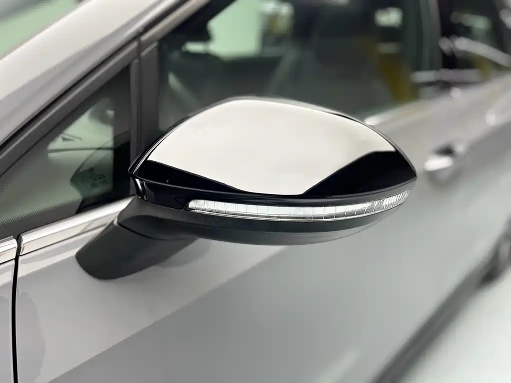 Golf 2023 Facelift 280TSI DSG R-Line Lite
