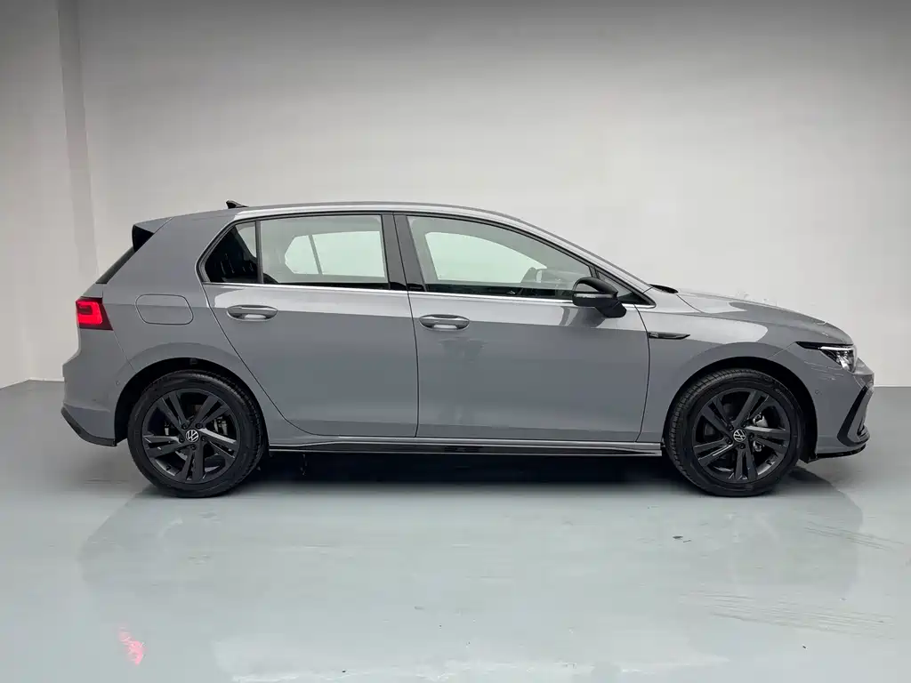 Golf 2023 Facelift 280TSI DSG R-Line Lite