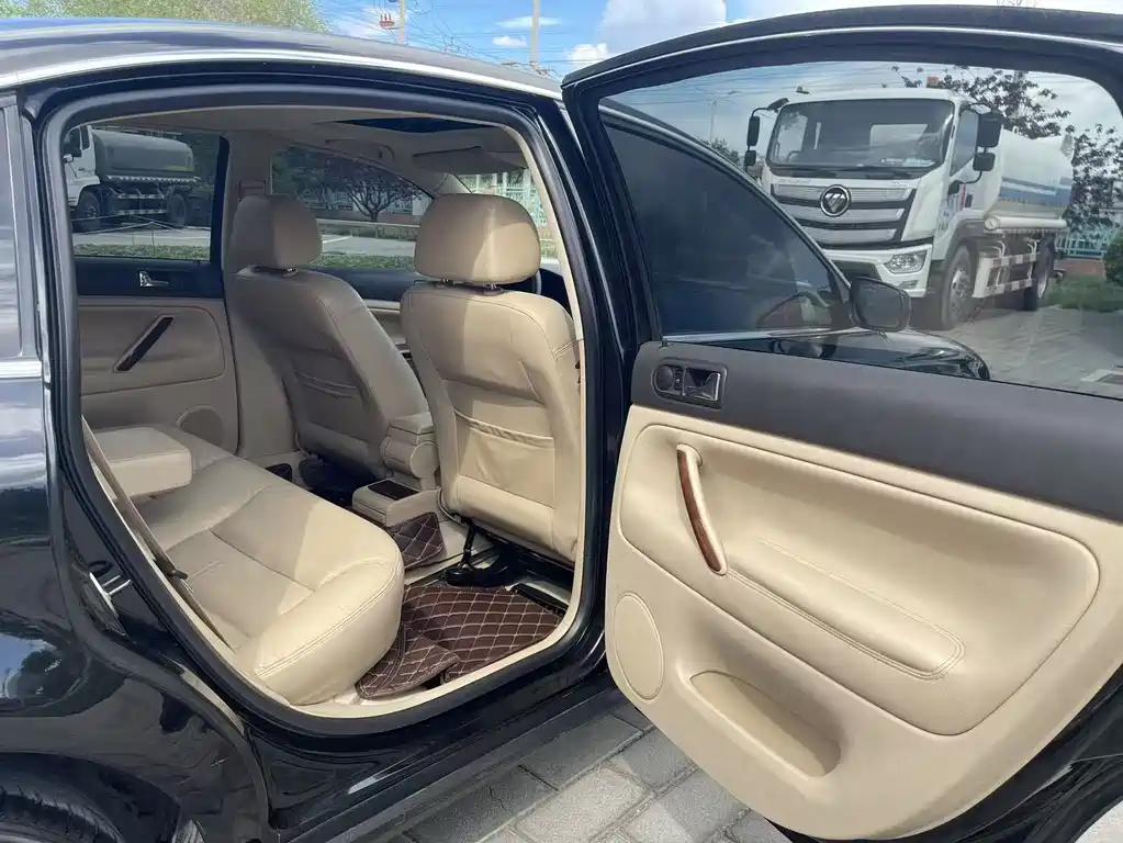 Passat 2005 1.8T Automatic Luxury