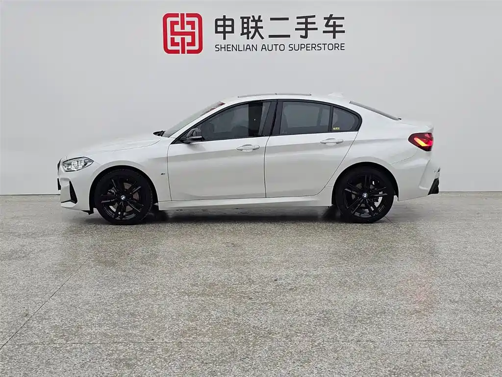 BMW 1 Series 2023 125i M Sport Night Edition