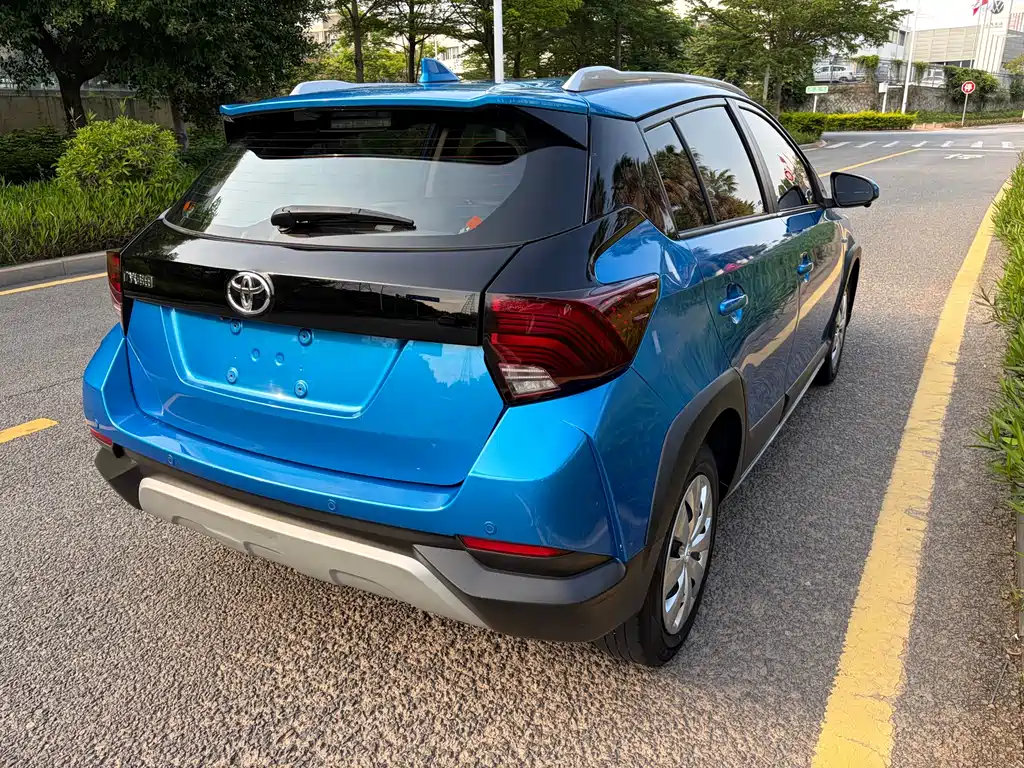Yaris L Zhixuan 2021 Zhixuan X 1.5L CVT Luxury Edition