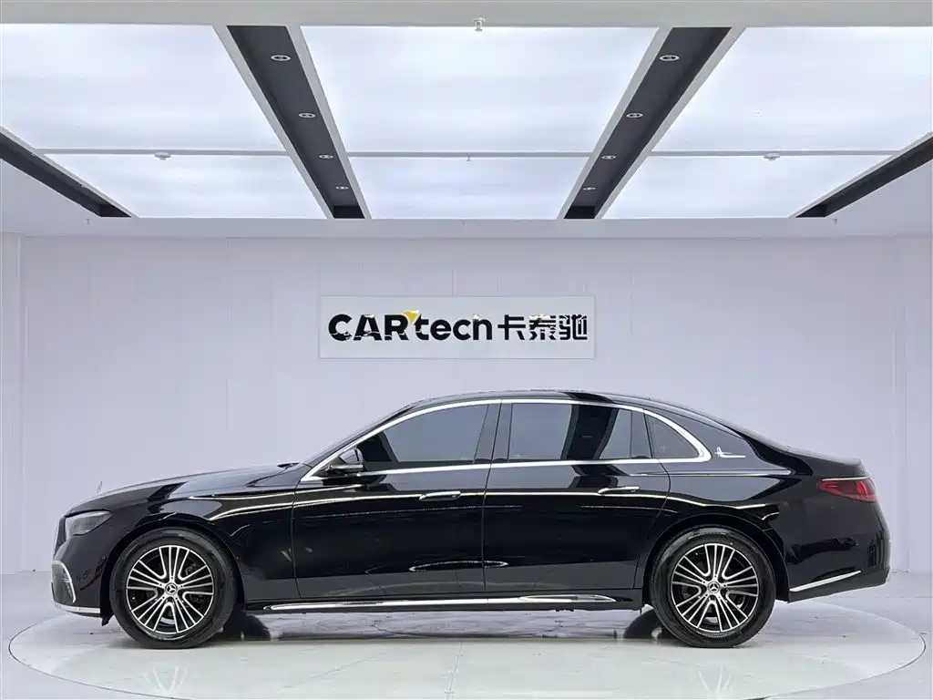 Mercedes-Benz E-Class 2024 E 260 L
