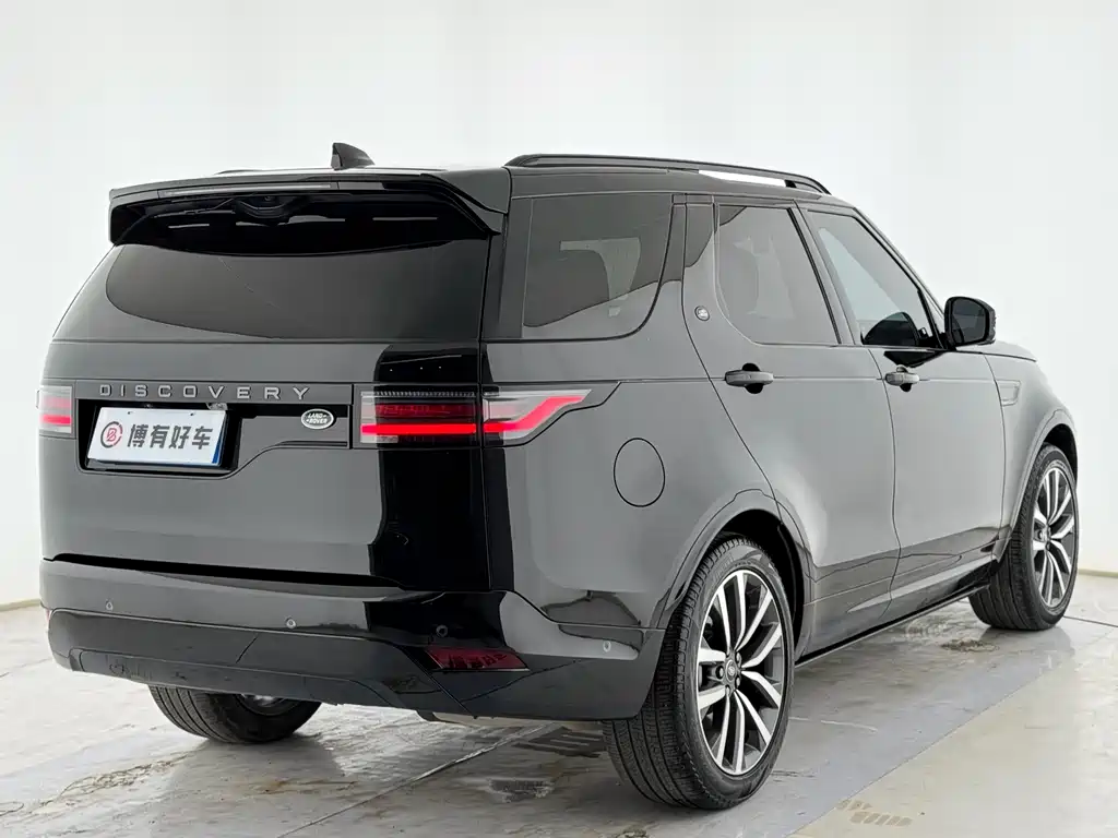 Land Rover Discovery 2024 360PS Dynamic SE