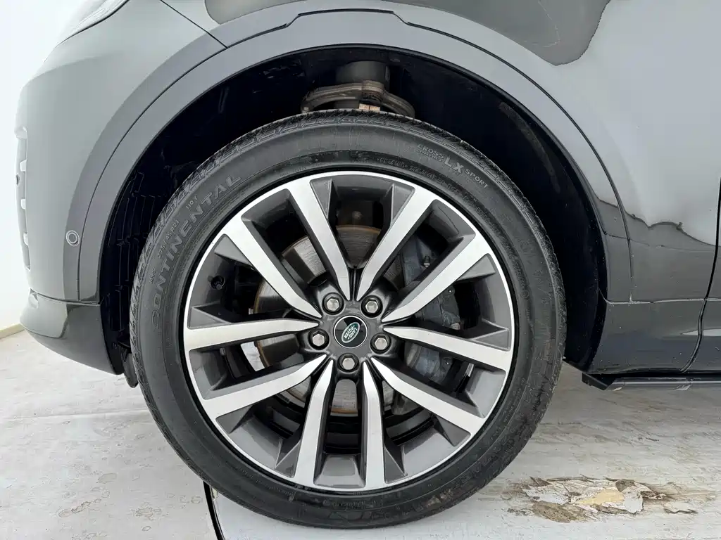 Land Rover Discovery 2024 360PS Dynamic SE