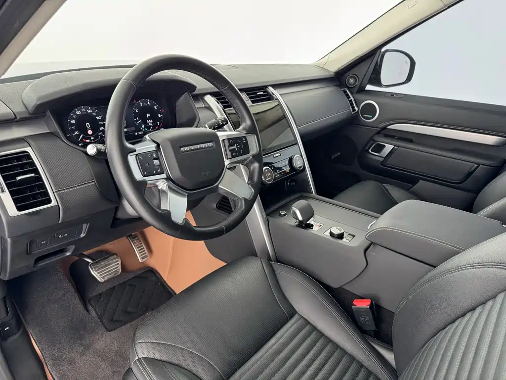 Land Rover Discovery 2024 360PS Dynamic SE