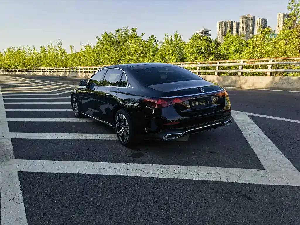 Mercedes-Benz E-Class 2024 Facelift E 300 L Fashion Sport