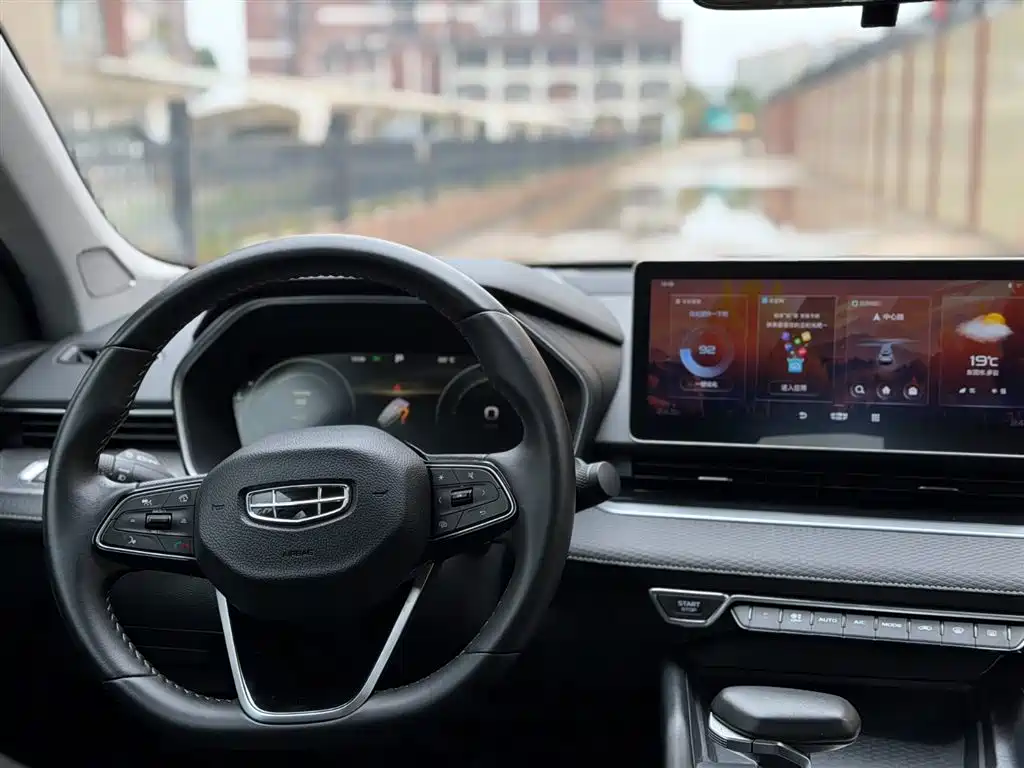 Geely Xingrui 2021 2.0TD Luxury