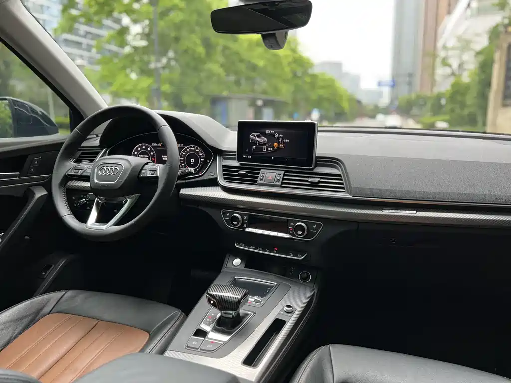 Audi Q5L 2020 45 TFSI Premium Fashion Edition