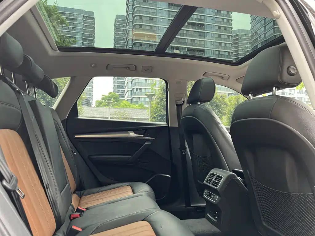 Audi Q5L 2020 45 TFSI Premium Fashion Edition