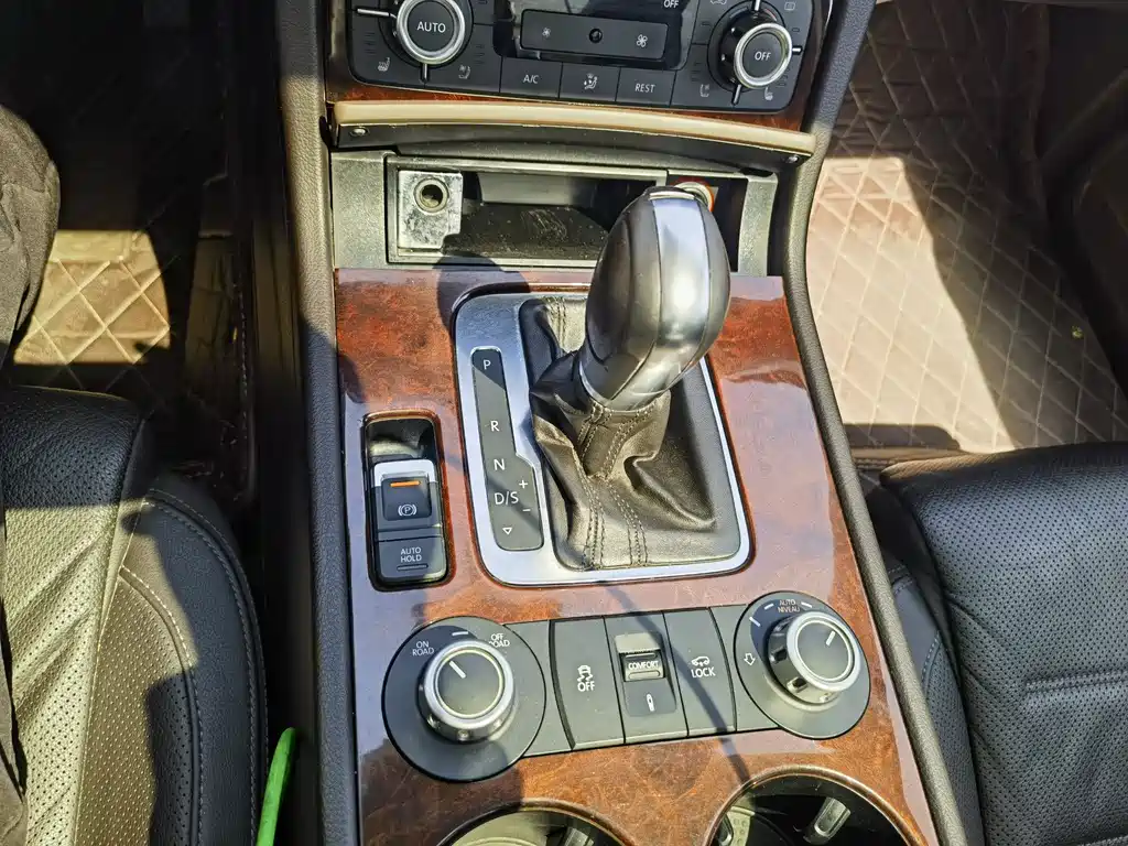 Volkswagen Touareg 2011 3.0TSI Comfort