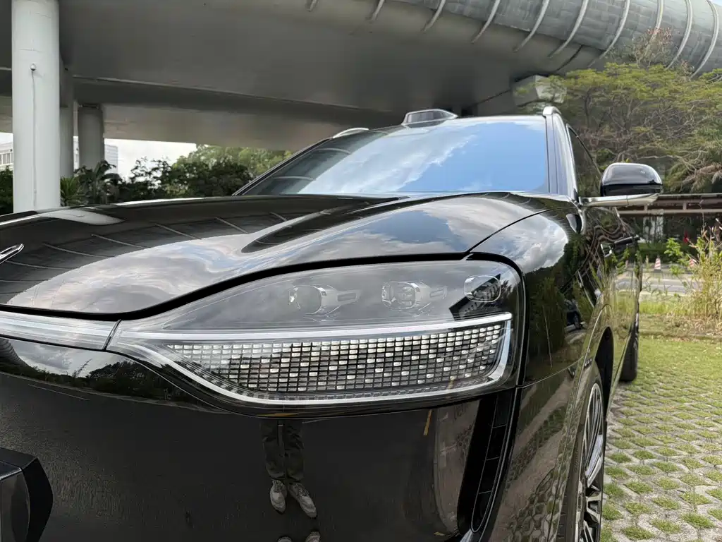 AITO M9 2024 EREV Ultra Edition 42kWh 6-Seater