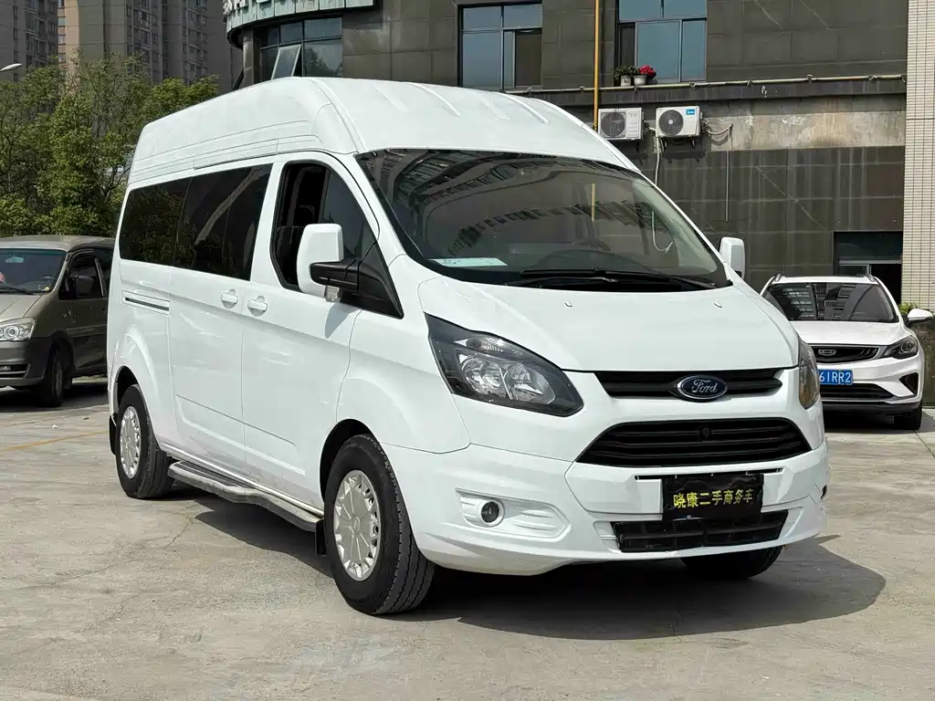 Ford Transit 2019 2.0T Diesel Business Travel Mid-Axis Mid-Roof 9-Seater China VI