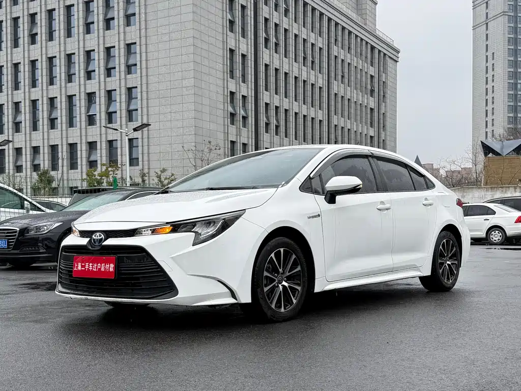 Toyota Levin 2023 Smart Hybrid Dual Engine 1.8L Leading Edition