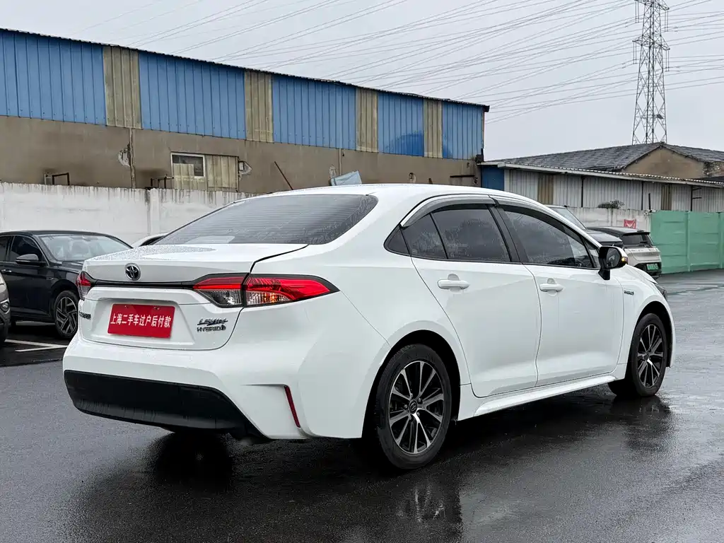 Toyota Levin 2023 Smart Hybrid Dual Engine 1.8L Leading Edition