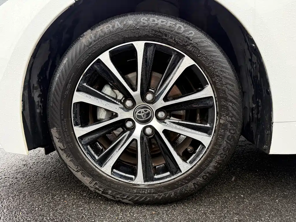 Toyota Levin 2023 Smart Hybrid Dual Engine 1.8L Leading Edition