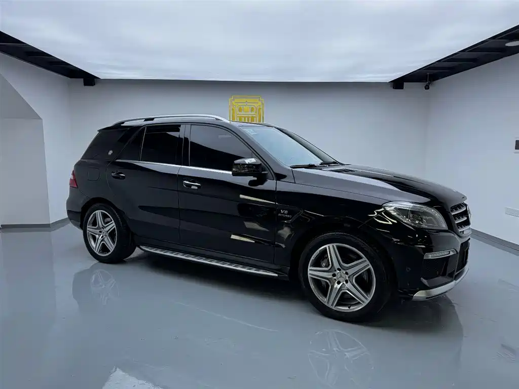 Mercedes-Benz M-Class AMG 2015 AMG ML 63
