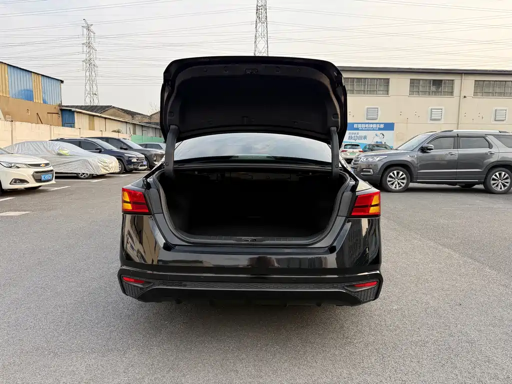 Nissan Altima 2021 2.0L XL Upper AD1 Intelligent Driving Pilot Edition