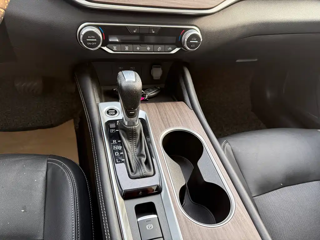 Nissan Altima 2021 2.0L XL Upper AD1 Intelligent Driving Pilot Edition