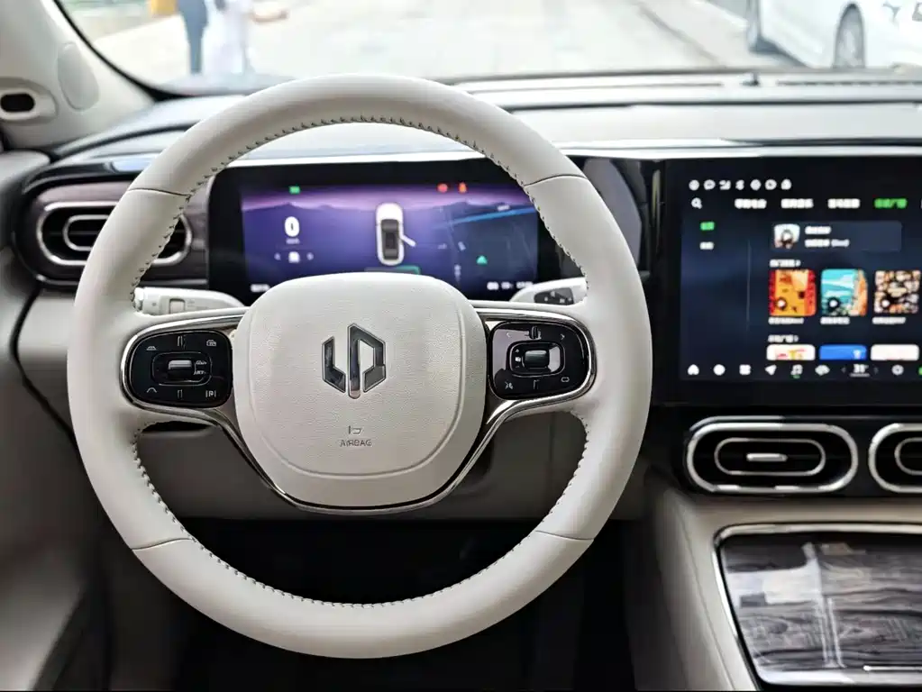Leapmotor C11 2021 Facelift Luxury Edition