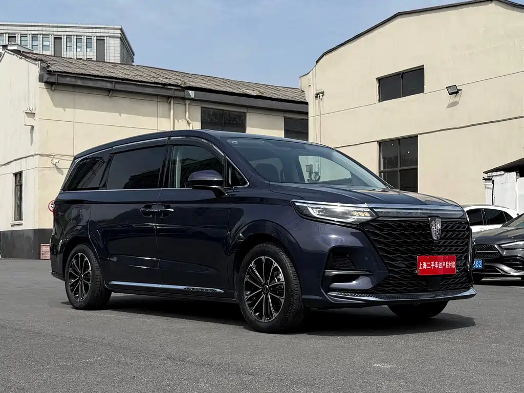 Roewe iMAX8 2023 400TGI Comfort Edition