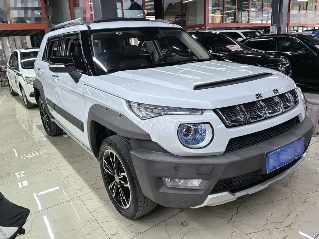 Beijing BJ20 1.5T CVT Luxury