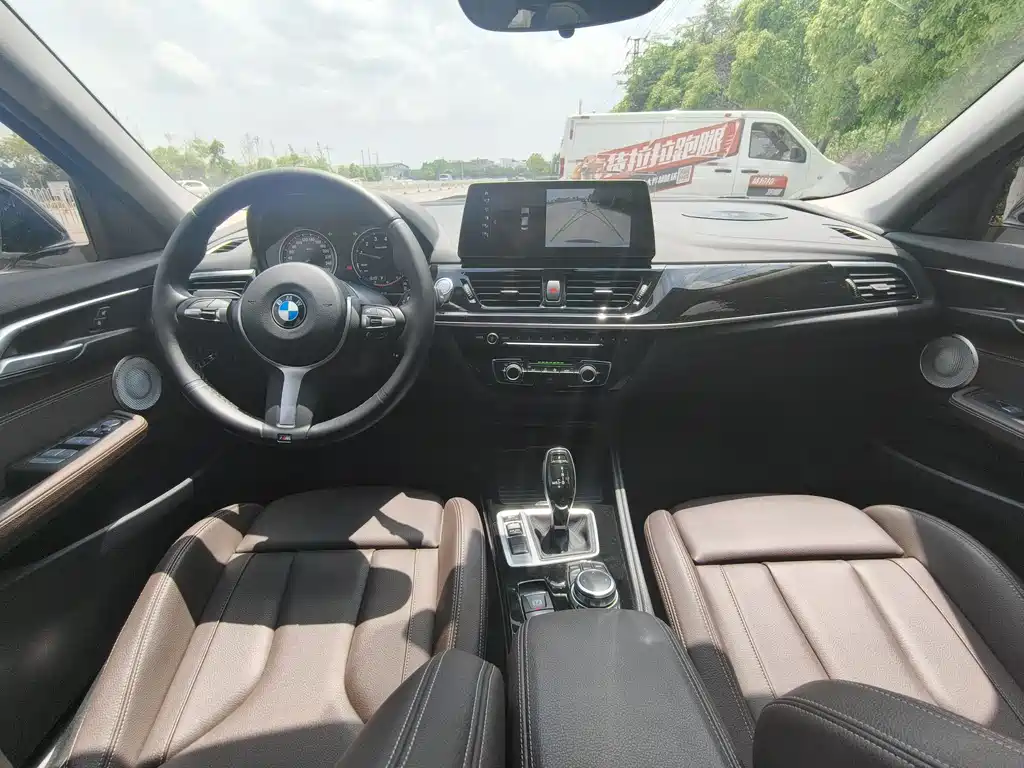 BMW 1 Series 2022 125i M Sport Night Edition