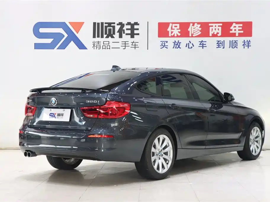 BMW 3 Series GT 2019 320i Fashion Edition