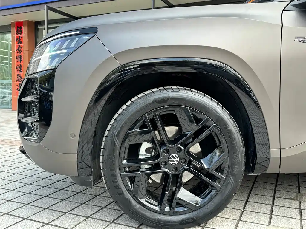 Volkswagen Teramont 2026 Teramont Pro 450TSI 4WD Dengfeng Edition