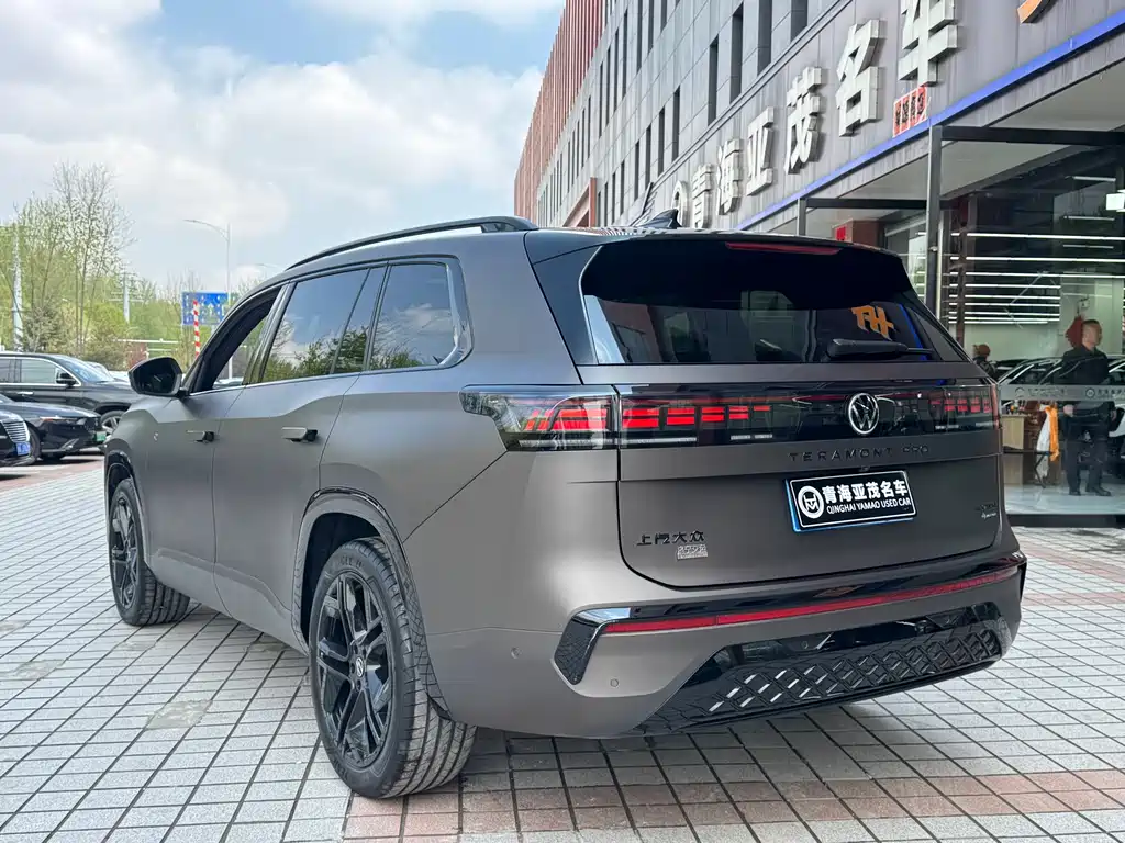 Volkswagen Teramont 2026 Teramont Pro 450TSI 4WD Dengfeng Edition
