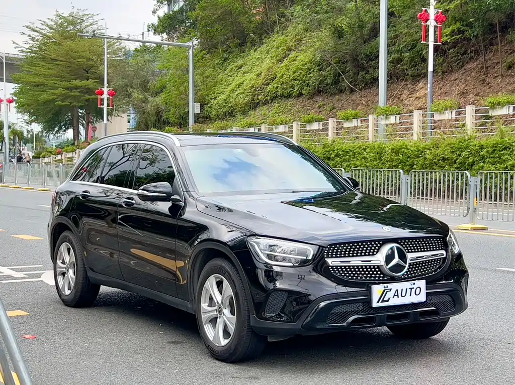 Mercedes-Benz GLC 260 L 4MATIC Dynamic Edition (2020 Facelift)