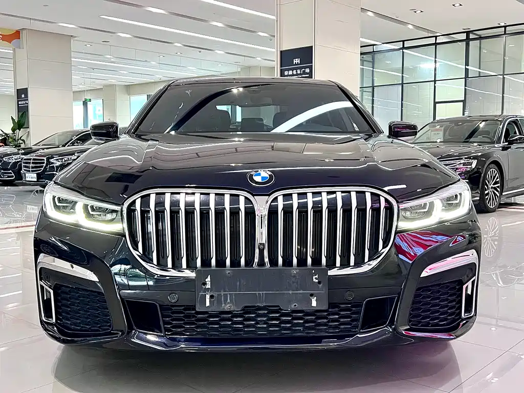 BMW 7 Series 2019 730Li M Sport Package