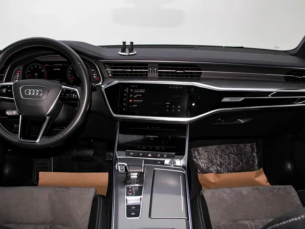 Audi A6L 2021 40 TFSI Luxury Dynamic Edition