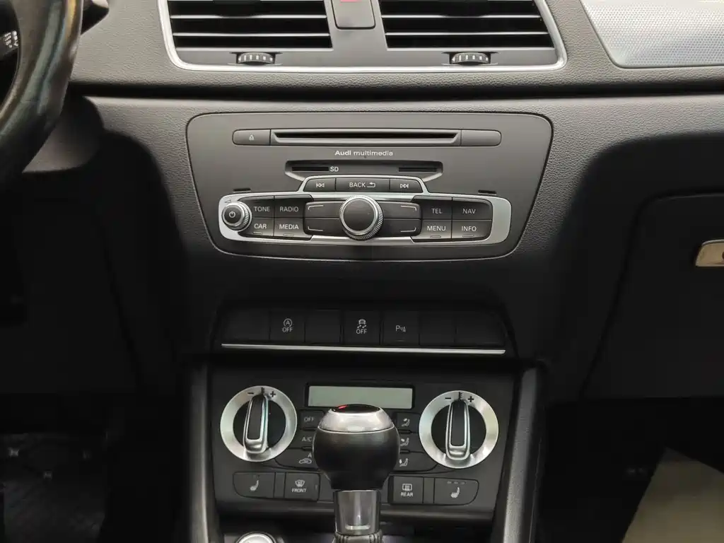 Audi Q3 2015 35 TFSI Comfort