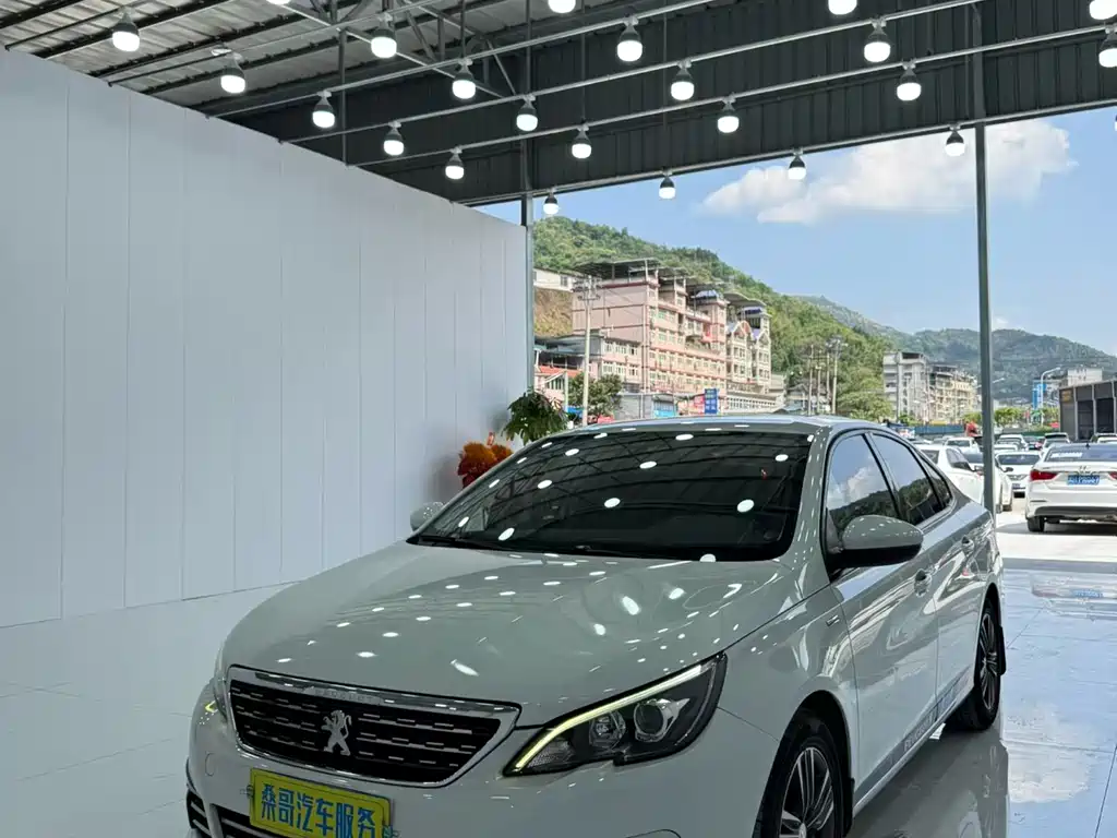 Peugeot 308 2016 230THP Manual Fashion Edition