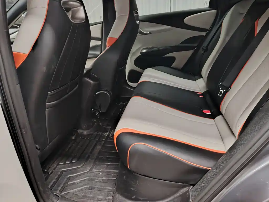 BYD Dolphin 2021 405km Fashion Edition