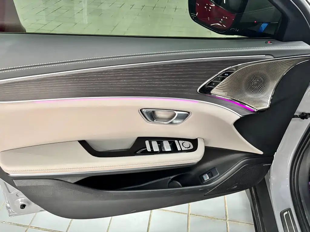 BYD Han 2025 DM-i 125km LiDAR Intelligent Driving